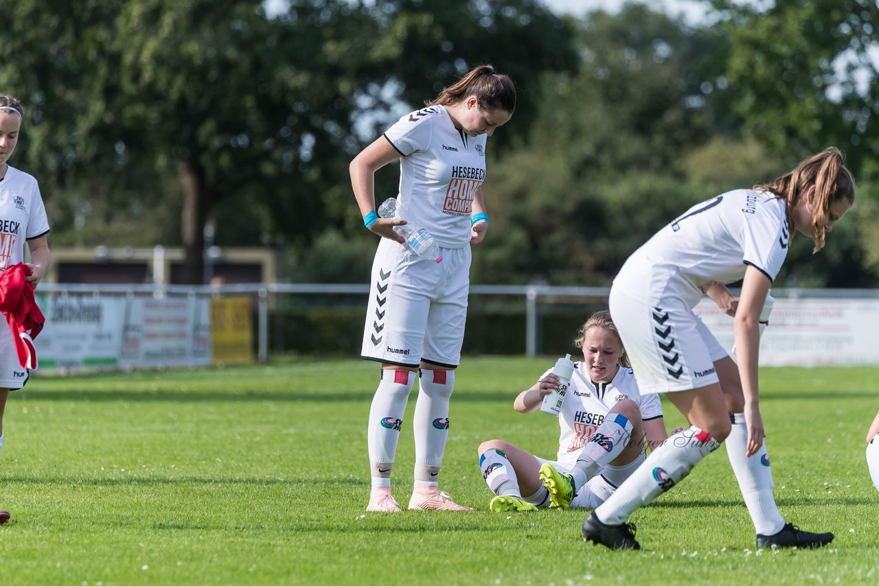 Bild 315 - F SV Henstedt Ulzburg II - SSC Hagen Ahrensburg : Ergebnis: 0:4